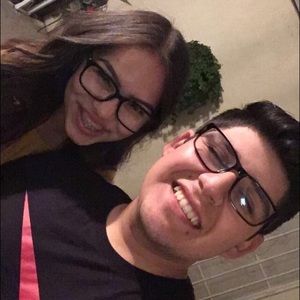 Meet your Posher, Dulce