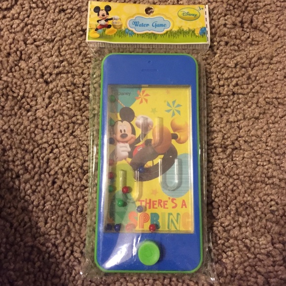 Mickey Mouse water game