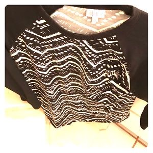 NWOT, LulaRoe, Black and White Randy shirt