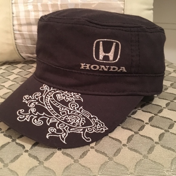 HONDA Silver Logo Cadet Cap
