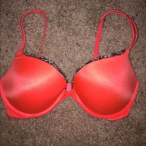 Victoria's Secret Very Sexy bra
