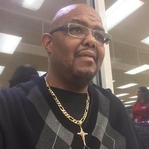 Meet your Posher, Bobby