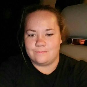 Meet your Posher, Joani