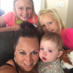 Meet your Posher, Margo