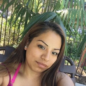 Meet your Posher, Alejandra