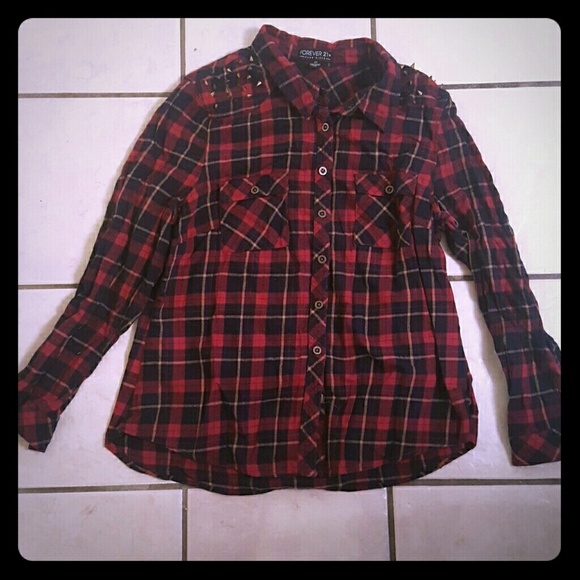 Plaid Shirt with Spiked Shoulder