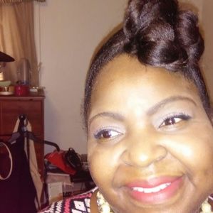 Meet your Posher, Debra