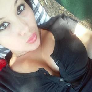 Meet your Posher, Claudia