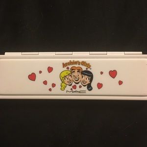 MAC Veronica Palette