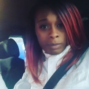 Meet your Posher, Alicia