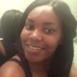 Meet your Posher, Desiree