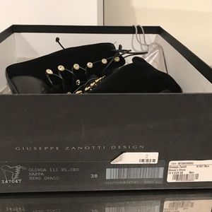 Giuseppe Zanotti Shoes - Giuseppe Zanotti velvet and leather booties NWT Giuseppe Zanotti Shoes - Giuseppe Zanotti velvet and leather booties NWT