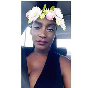 Meet your Posher, Kenishia