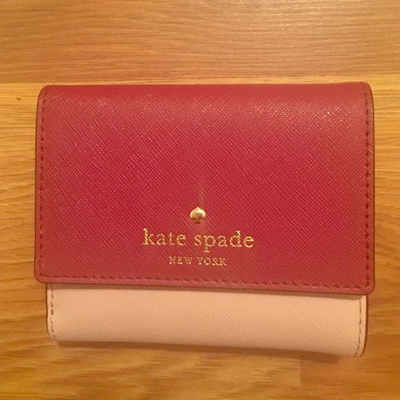 Kate spade Wallet NWT