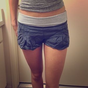 Lululemon size 4 grey shorts with roll waist