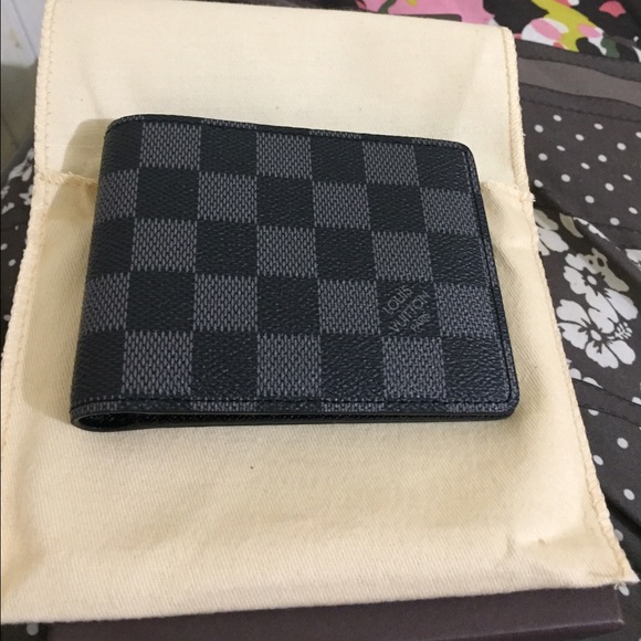 Louis Vuitton Damier wallet