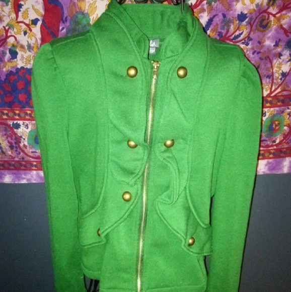 Hunter green ruffled fleece jacket