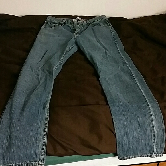 Denizen 32 ? 34 regular fit jeans