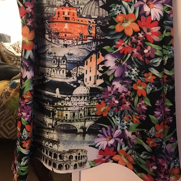 Skirt - Picture 2 of 2