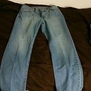 Old Navy 32 by 34 regular fit jeans