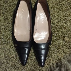 Chanel shoes 1 h sale!!!!!!!!🍾🍾🍾🍾