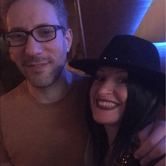 Meet your Posher, Rocket - Picture 6 of 8