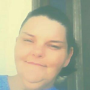 Meet your Posher, Carla