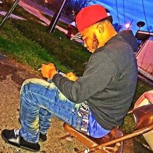 Meet your Posher, Charles