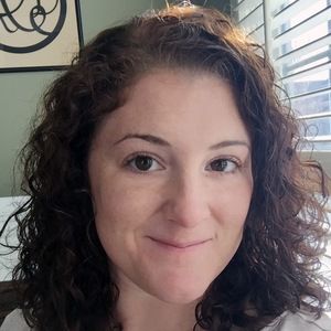 Meet your Posher, Danica