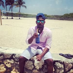 Meet your Posher, Julio