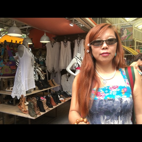 Meet your Posher, Erika - Picture 1 of 1