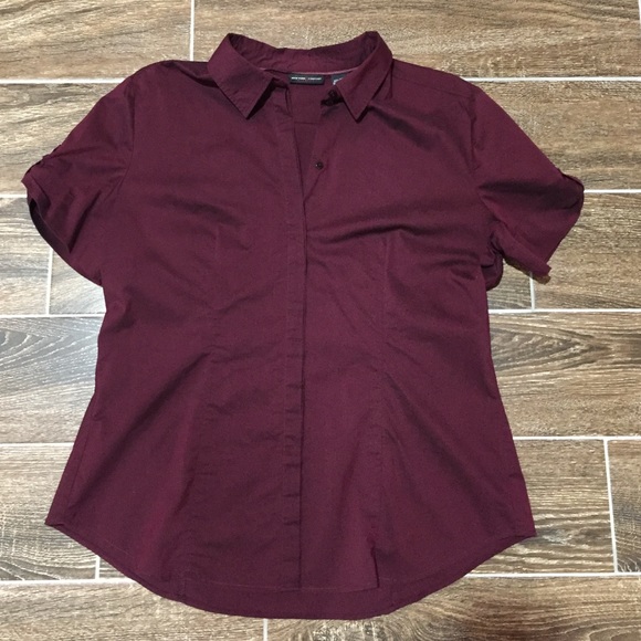 New York & Company Short sleeve button up