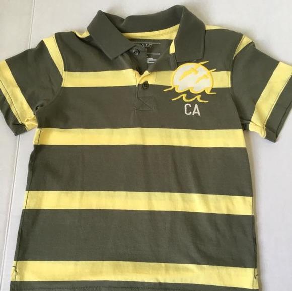 ✨Old Navy Polo Shirt✨
