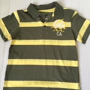 ✨Old Navy Polo Shirt✨