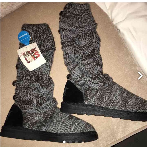 Final markdown-Muk Luks Sweater Boots