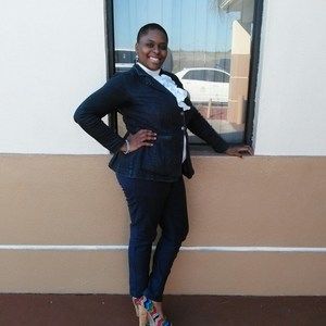 Meet your Posher, Desrielle