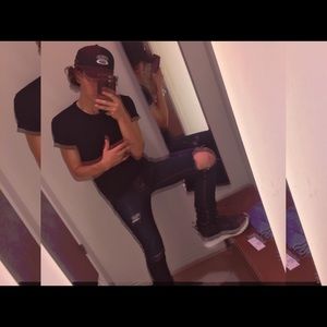 Meet your Posher, Christian