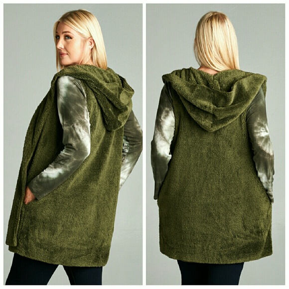 LAST ONE! PLUS size hooded fur vest VERY SOFT! - Picture 4 of 5