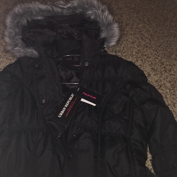 Jacket - Picture 2 of 3