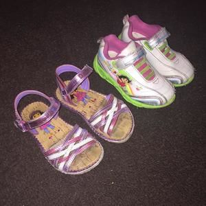 Dora shoe bundle size 8 and 9