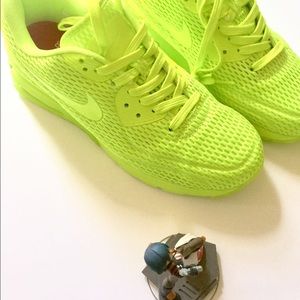 Women's Fluorescent green Nike air max 90