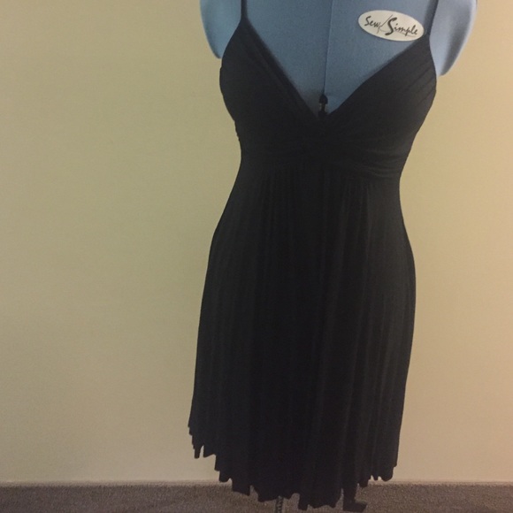 Vintage Beautiful little black mini dress - Picture 3 of 4