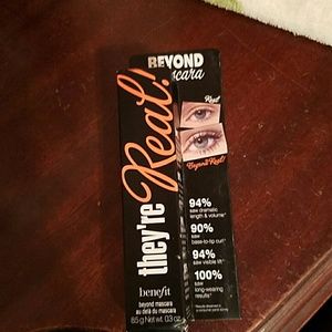 Benefit Mascara