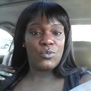 Meet your Posher, Laneisha