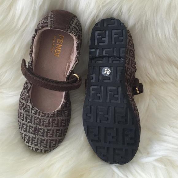 FENDI toddler flats - Picture 3 of 3