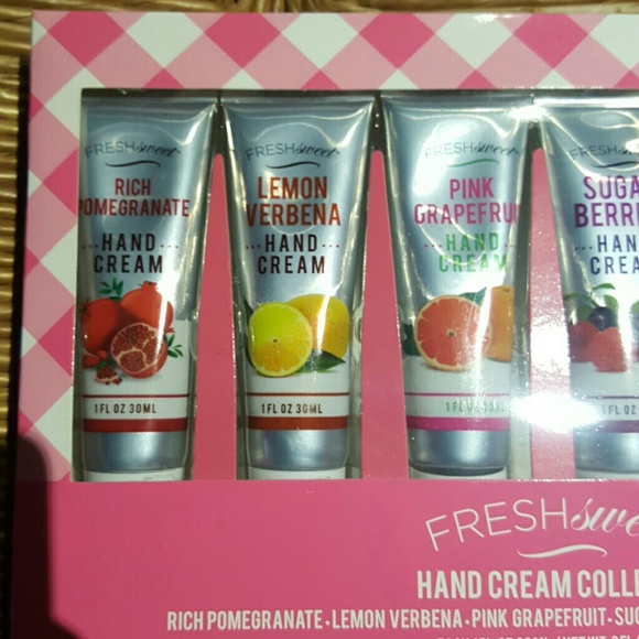 Brand New In Box Hand Creme Collection - Picture 2 of 3