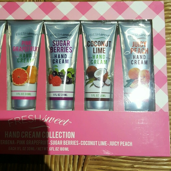Brand New In Box Hand Creme Collection - Picture 3 of 3
