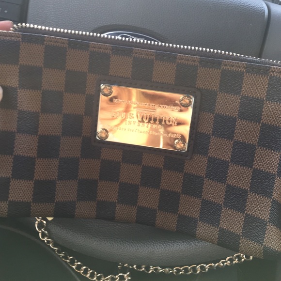 Louis Vuitton Eva Damier