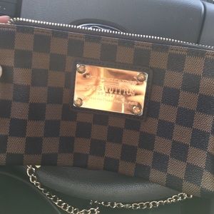 Louis Vuitton Eva Damier