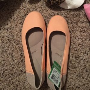 Sanuk yoga mat flats 7